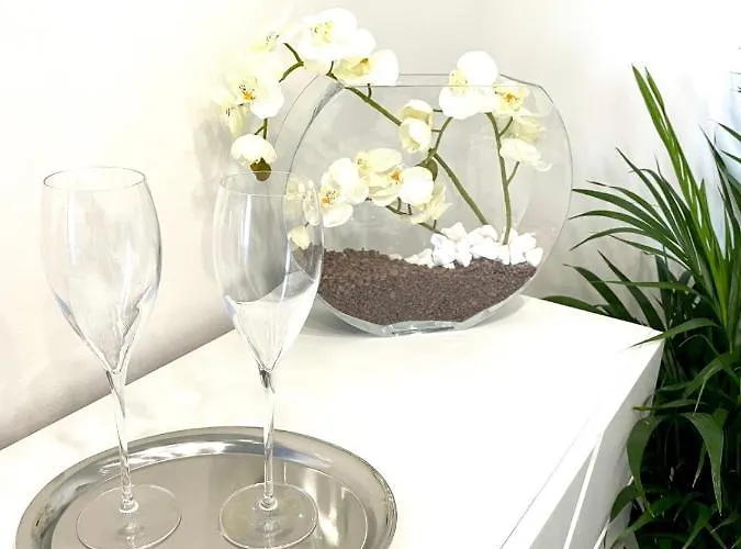 Oase - Luxurious Near The Center With Free Parking Apartment