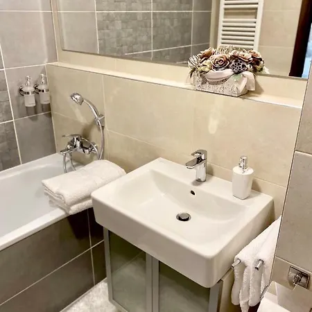 Appartement Oase - Luxurious Near The Center With Free Parking *